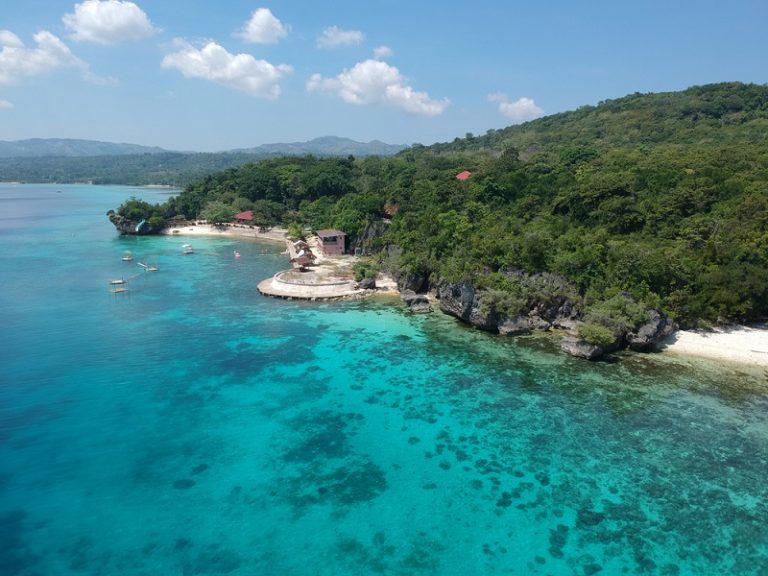 Salagdoong Beach Siquijor Island