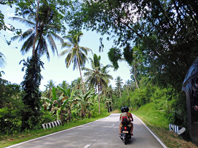 Scoot Around Siquijor Island
